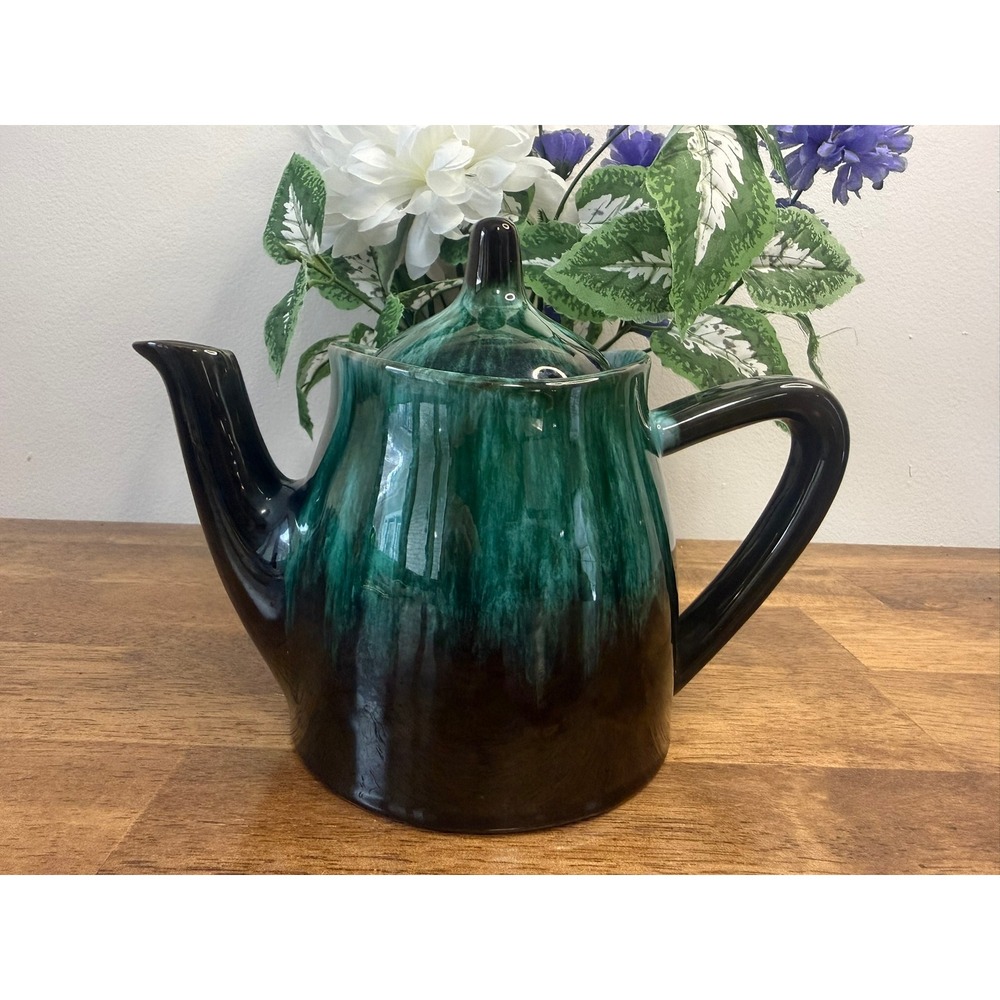 Vintage Blue Mountain‎ Pottery Teapot Canadian Drip Glaze Ceramic Coffee Pot BMP